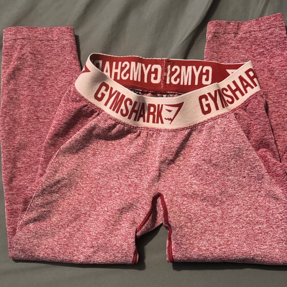 Gymshark Capri leggings size small. No tag